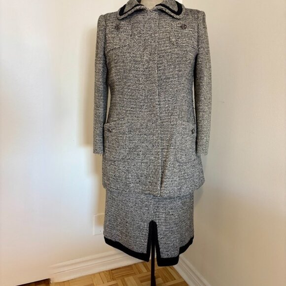 Immaculate Womens Vintage 2 piece Skirt Suit (size 8/10) - Picture 13 of 15